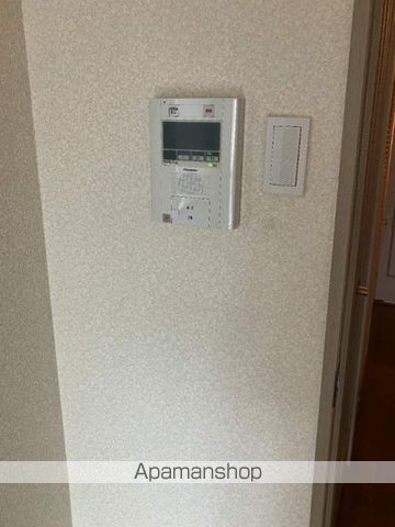 FAN 六本松の内装写真