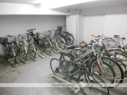 東京都目黒区下目黒１丁目[1K/21.3m2]の共用部