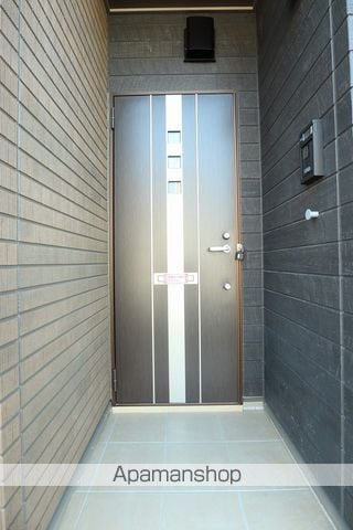 ガーデン ハウス イナバ IIの玄関写真