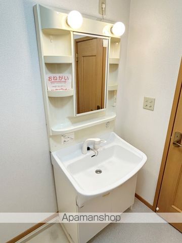 サンスベリアIIの内装写真
