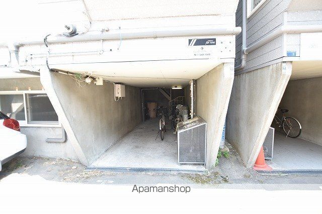 AMS318の玄関写真