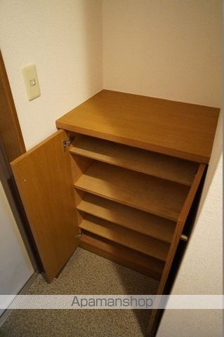サンライズ弥栄IIの内装写真