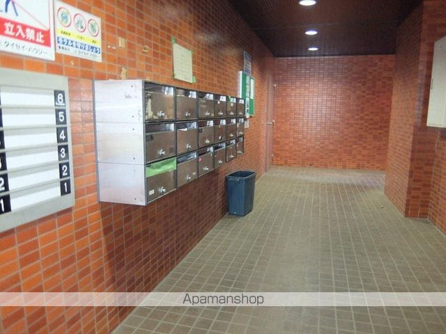 ビコーハイツの玄関写真