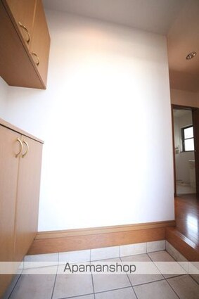 アウグーリオ[1LDK/52.3m2]の玄関