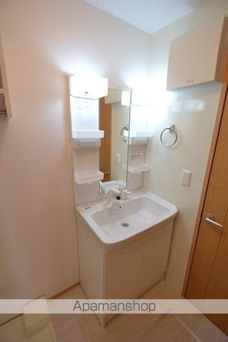 フォーゲルテラス ロート IIの内装写真