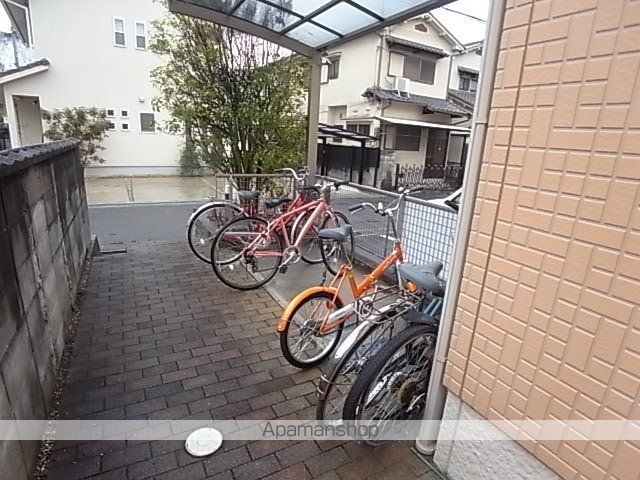 オ・パン法蓮町の玄関写真