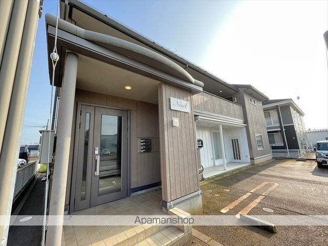 ＪＲ信越本線 長岡駅 バス乗車時間：15分 最寄りバス停で下車 徒歩3分 2階建 築18年の外観写真
