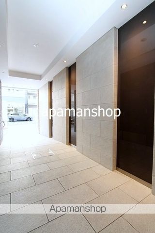ミラノSAKAISUJIの玄関写真