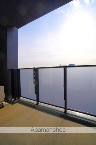 シーズンフラッツ浅草六丁目の内装写真