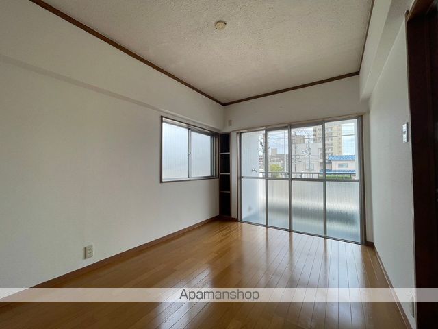 松岡マンションの内装写真