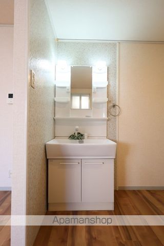 コスメティックスオオフク F棟の内装写真