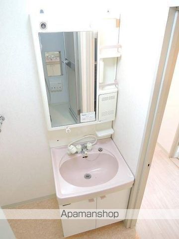 クレストテージ伏見の内装写真