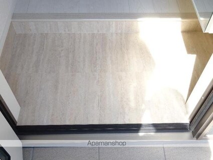 ペルラ[1R/28.7m2]の玄関