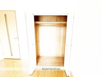 滋賀県彦根市長曽根南町[1K/31m2]の収納