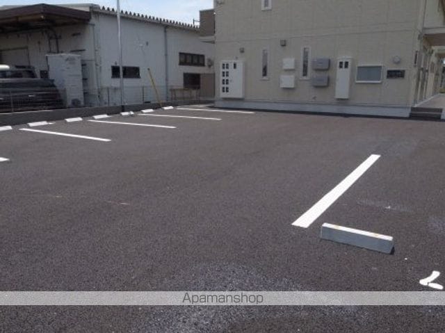 コモド社前の外観写真