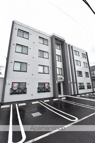 グランメール宮の沢駅の外観写真