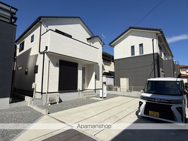 貸戸建住宅の外観写真