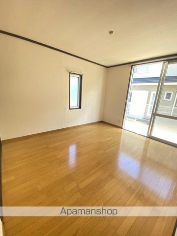 メゾンドールE舘の内装写真