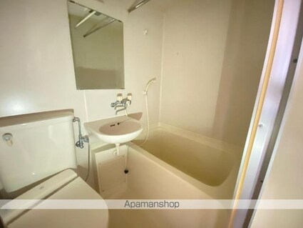 ＨＡＵＳ[1R/18.08m2]のバス