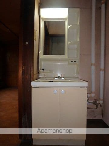 歌志内市 2階建 築61年の内装写真
