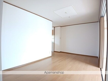 プラスペラティＣ[2LDK/51.79m2]のリビング・居間