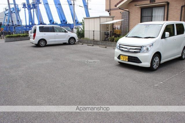 レオパレスカサペルデ[1K/23.72m2]の駐車場