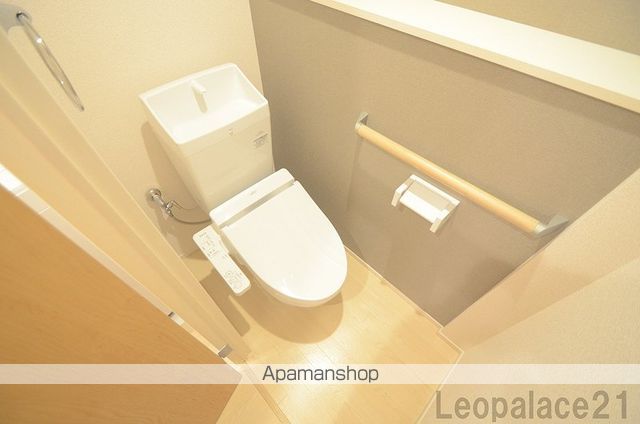 クレイノ行事の内装写真