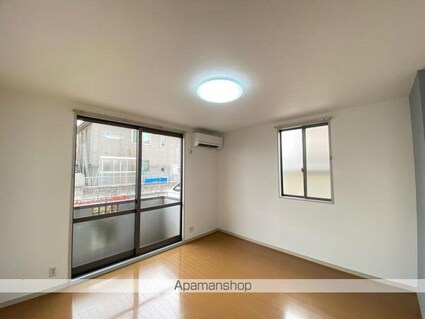 ＹＭハイツ　Ａ・Ｂ・Ｃ棟[2LDK/54.07m2]のリビング・居間