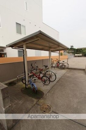 ヴェルナーレ香西東[2DK/50.47m2]の共用部3