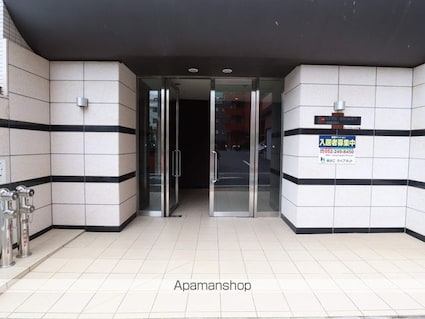 ライブコート千種[1K/28.76m2]のエントランス