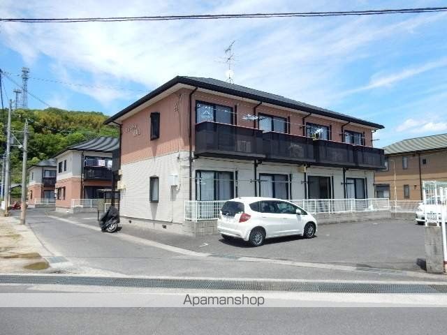 フローラル東岡山Aの外観写真
