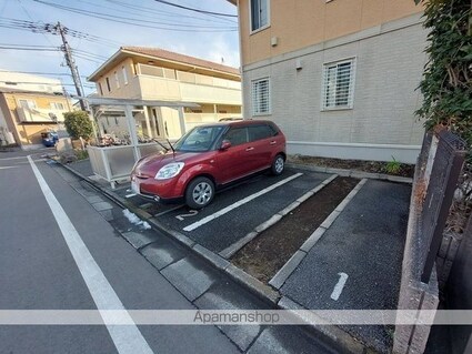 東京都杉並区上井草４丁目[1LDK/37.79m2]の駐車場