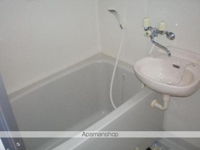 アバンサールの内装写真