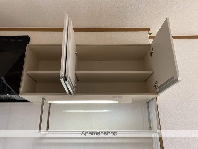 ウエストコシンの内装写真