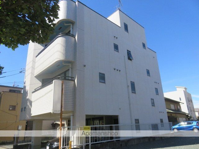 日新ビルの外観写真
