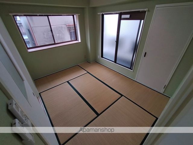 サンロイヤル諏訪の内装写真