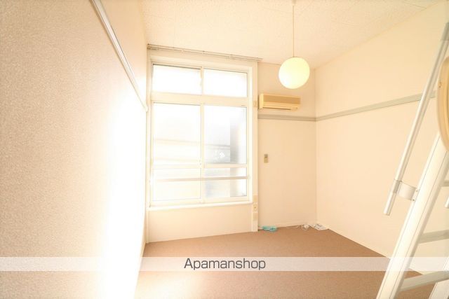 レオパレスフェリシダードの内装写真