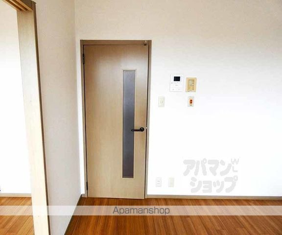 ヴェルデネロカミガモの内装写真