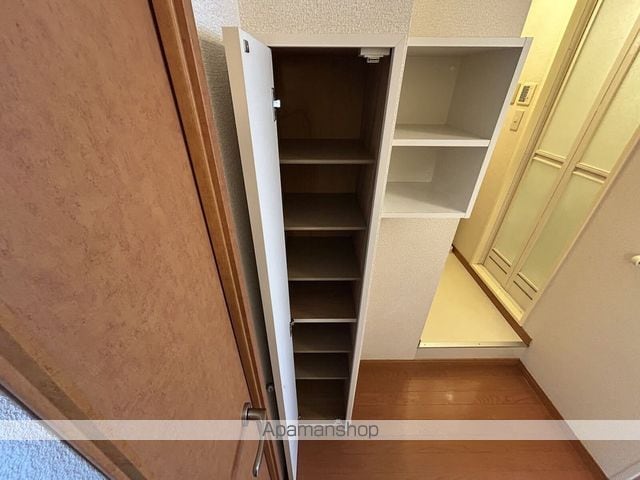 レオパレス四郎丸の内装写真