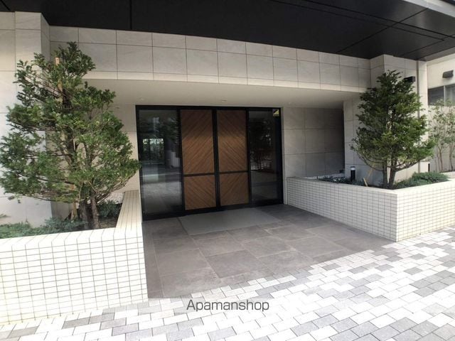 パークホームズ円山公園の玄関写真