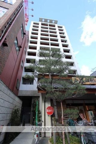 パインタワーの外観写真