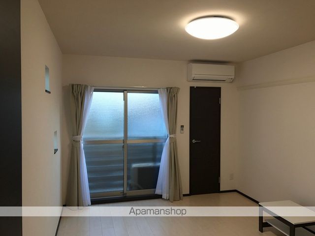 クレイノ八重の内装写真