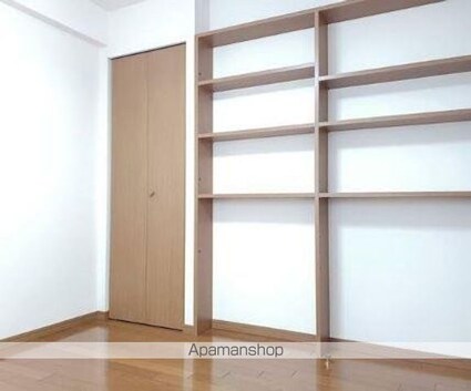 花房国分寺マンション[3LDK/55.5m2]の収納