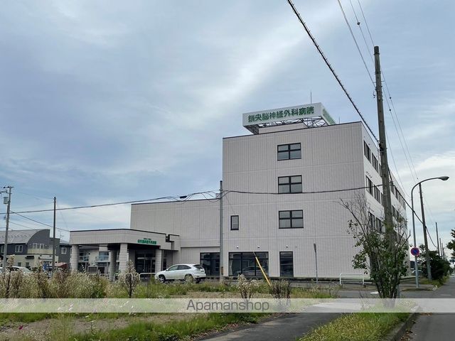 シャルールの周辺写真
