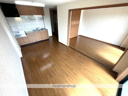 ラピュタ[2LDK/51.3m2]のリビング・居間