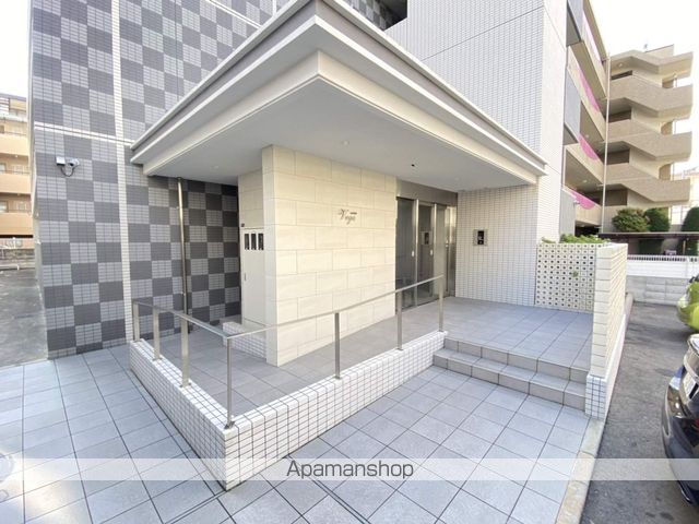VEGAの玄関写真