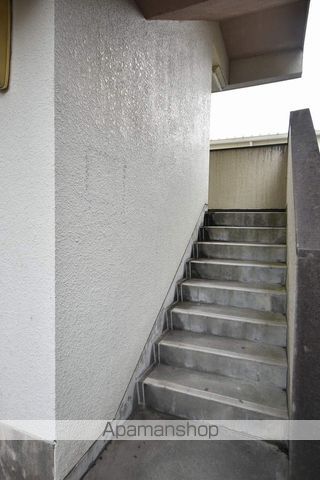 ことぶきビルの玄関写真