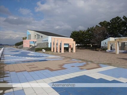 和歌山県和歌山市布引[1R/26.5m2]の周辺6