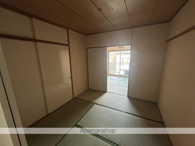翆甲園ハイツの内装写真