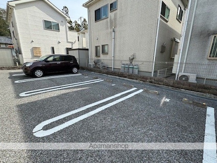 セレノ　福満[1LDK/42.47m2]の駐車場2